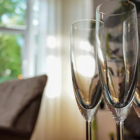 Ruhiges Am Woerthersee Mit Tiefgarage Krumpendorf