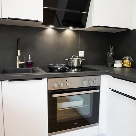 Apartamento Ruhiges Am Woerthersee Mit Tiefgarage Krumpendorf