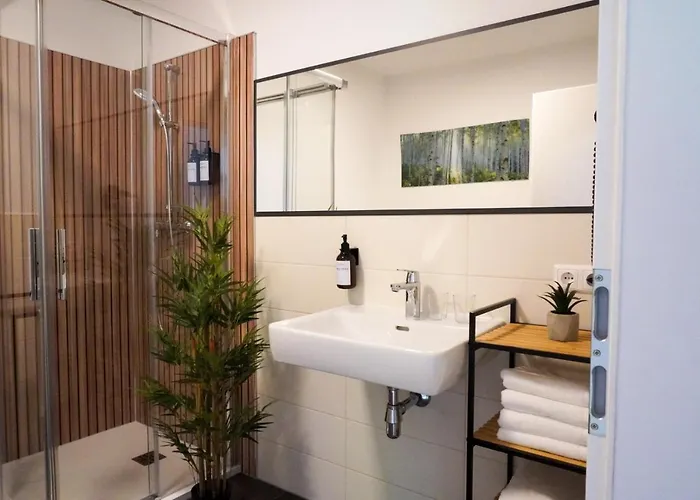 Ruhiges Am Woerthersee Mit Tiefgarage Apartament Krumpendorf