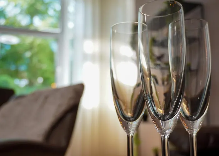 Ruhiges Am Woerthersee Mit Tiefgarage Krumpendorf