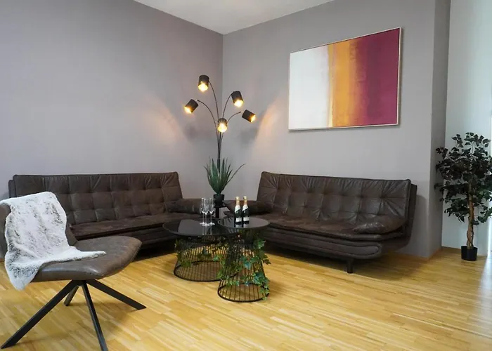 Ruhiges Am Woerthersee Mit Tiefgarage Krumpendorf