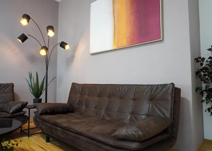 Ruhiges Am Woerthersee Mit Tiefgarage Apartament *